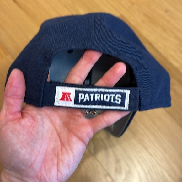 New Era Patriots Hat Adjustable Embroidered Ball Cap NWT One Size - Picture 5 of 7